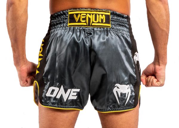 МУАЙ ТАЙ ШОРТИ Venum One FC Impact