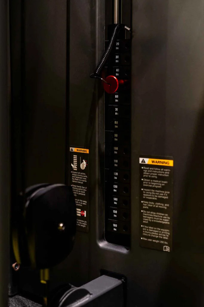 БИЦЕПС/ТРИЦЕПС МАШИНА EVOLVE PR-233